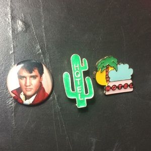 Elvis Presley and Forever 21 pins
